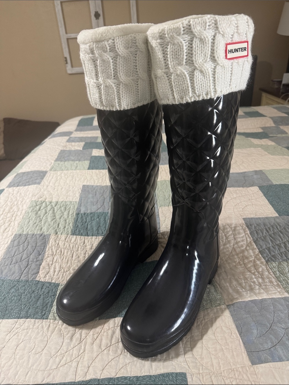 Hunter Quilted Gloss Black Rain Boots with Cream Knit Cuffs